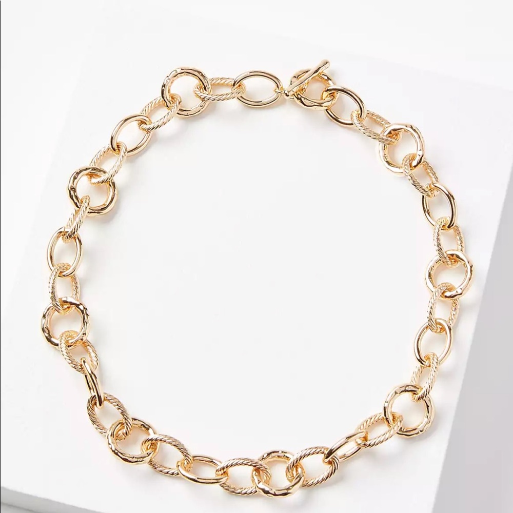 NWT Loft Gold Textural Chain Necklace
